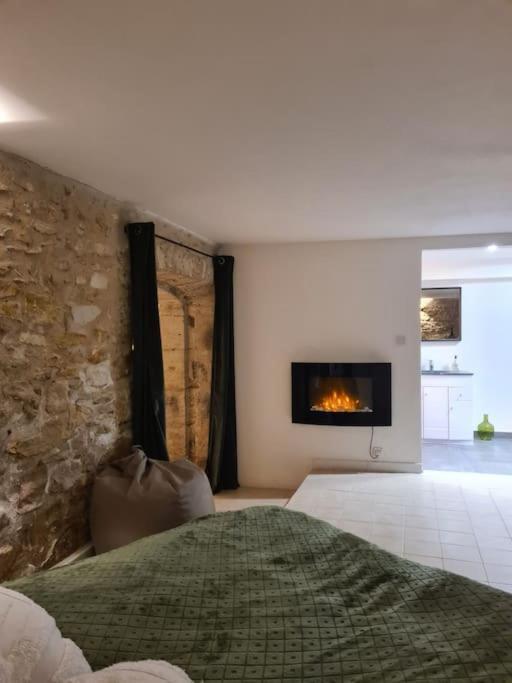 La Maison Du Bonheur Caumont-sur-Durance Exterior foto